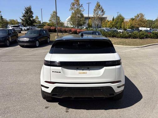 2024 Land Rover Range Rover Evoque Dynamic SE