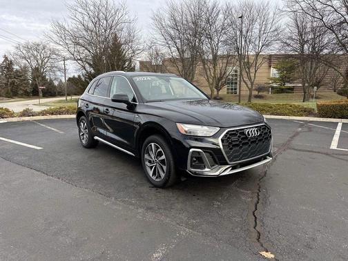 2024 Audi Q5 45 S line Premium Plus