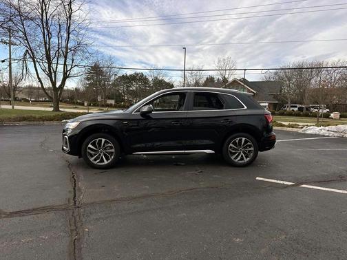 2024 Audi Q5 45 S line Premium Plus
