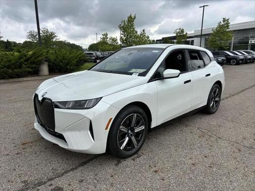 2026 BMW iX xDrive45