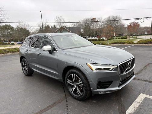 2019 Volvo XC60 T5 R-Design