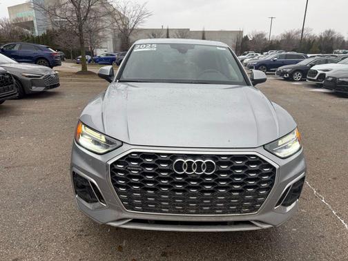 2025 Audi Q5 45 S line Premium Plus