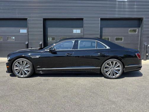 2025 Bentley Flying Spur Speed