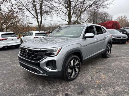 2026 Volkswagen Atlas Cross Sport 2.0T SE w/Technology 4MOTION