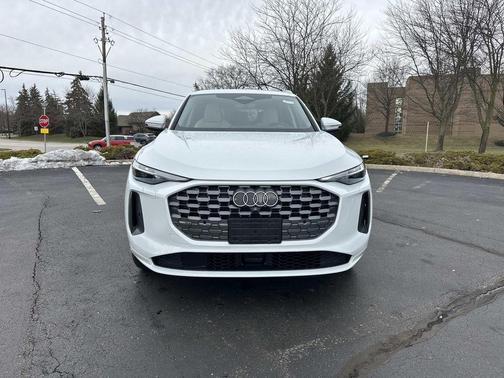 2025 Audi Q5 Prestige TFSI quattro S tronic