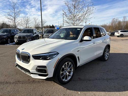 2023 BMW X5 PHEV xDrive45e