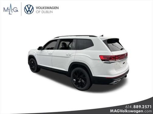 2025 Volkswagen Atlas 2.0T SE w/Technology 4MOTION
