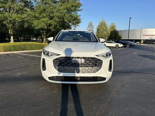 2025 Audi Q5 Premium Plus