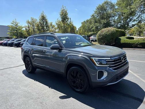 2026 Volkswagen Atlas 2.0T SE w/Technology 4MOTION