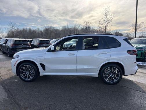 2026 BMW X5 PHEV xDrive50e