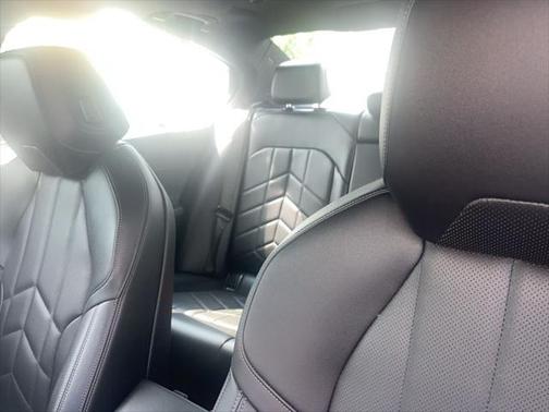 2025 BMW 530 i xDrive