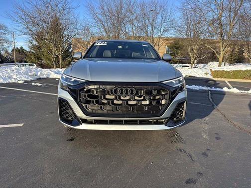 2025 Audi Q8 55 Premium Plus