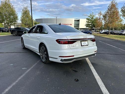 2023 Audi A8 L 55 TFSI quattro Tiptronic