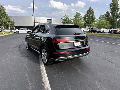 2025 Audi Q5 45 S line Premium Plus