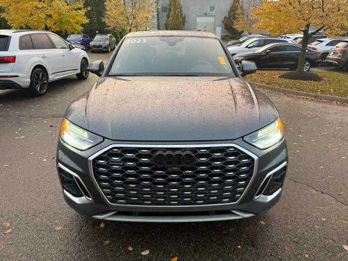 2023 Audi Q5 45 S line Premium