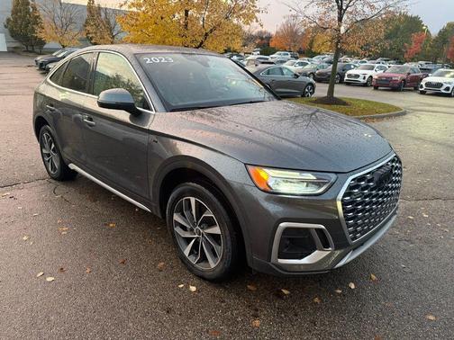 2023 Audi Q5 45 S line Premium