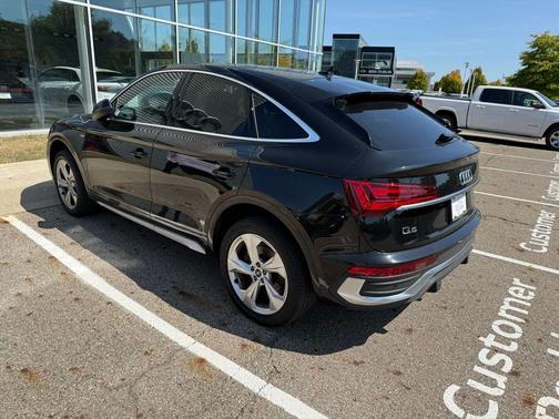 2022 Audi Q5 45 S line Premium Plus