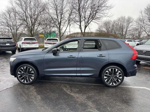 2026 Volvo XC60 B5 Ultra