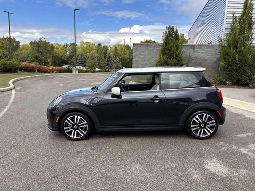 2022 MINI Hardtop Cooper S