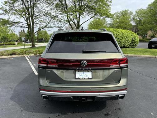 2025 Volkswagen Atlas 2.0T Peak Edition
