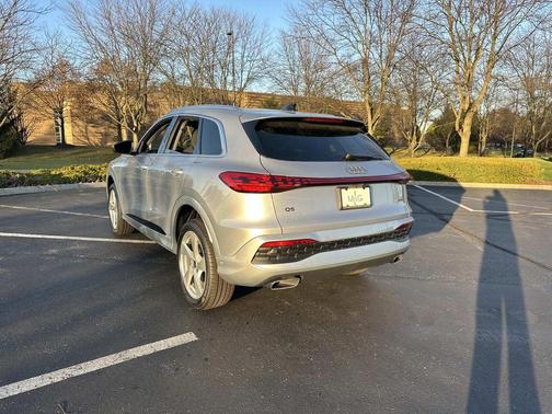 2025 Audi Q5 Premium Plus TFSI quattro S tronic