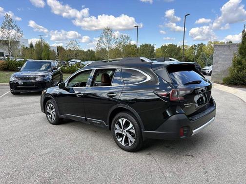 2022 Subaru Outback Touring XT
