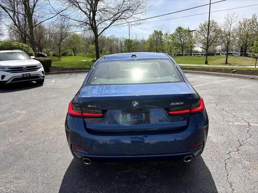 2024 BMW 330 i xDrive
