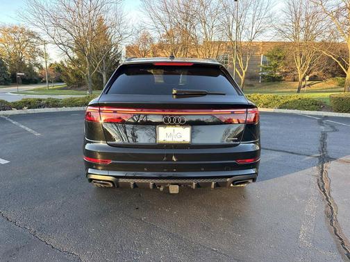 2026 Audi Q8 55 Premium Plus