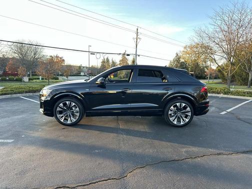 2026 Audi Q8 55 Premium Plus