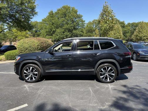 2026 Volkswagen Atlas 2.0T SEL Premium R-Line 4MOTION