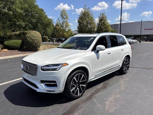 2023 Volvo XC90 B6 Plus 7-Seater