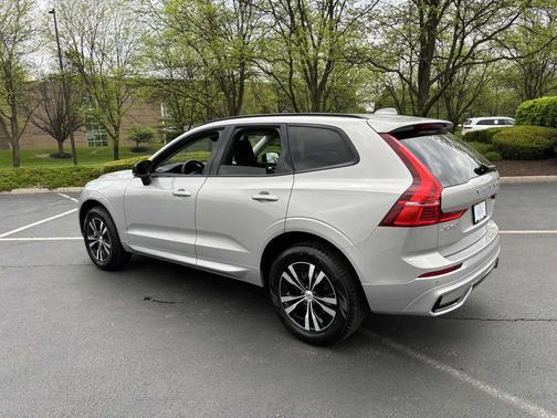 2025 Volvo XC60 B5 Core