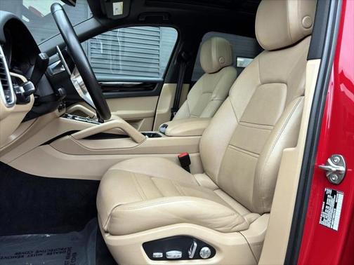 2021 Porsche Cayenne S