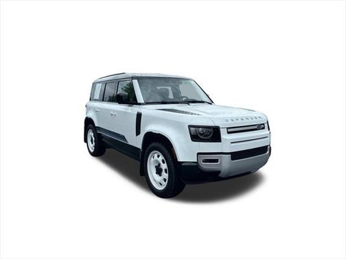 2025 Land Rover Defender 110 P300