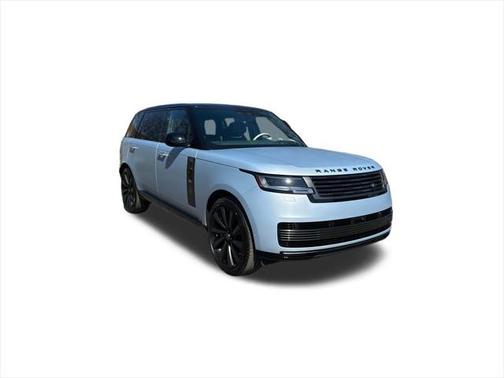 2025 Land Rover Range Rover P615 SV
