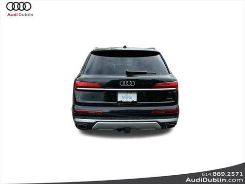 2025 Audi Q7 55 Prestige
