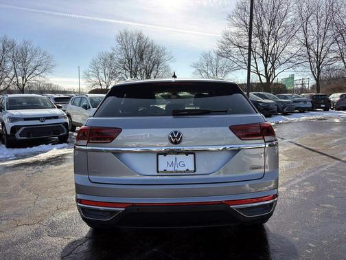 2023 Volkswagen Atlas Cross Sport 2.0T SEL