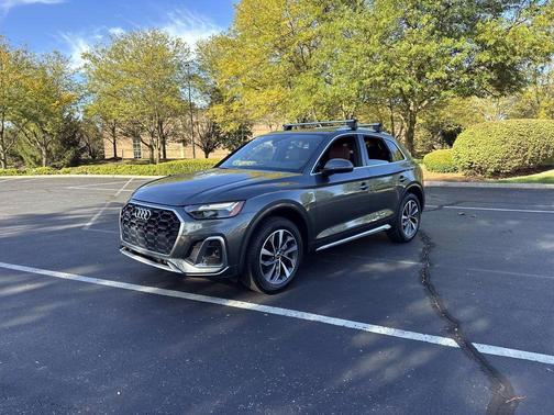 2022 Audi Q5 45 S line Premium Plus
