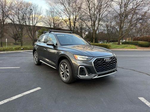 2022 Audi Q5 45 S line Premium Plus