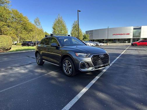 2022 Audi Q5 45 S line Premium Plus