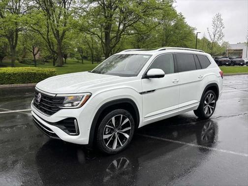 2025 Volkswagen Atlas 2.0T SEL Premium R-Line 4MOTION