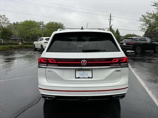 2025 Volkswagen Atlas 2.0T SEL Premium R-Line 4MOTION
