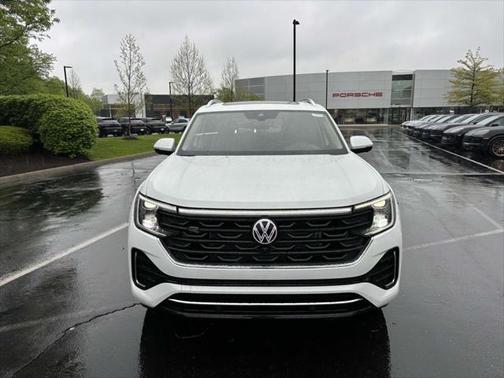 2025 Volkswagen Atlas 2.0T SEL Premium R-Line 4MOTION