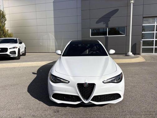 2022 Alfa Romeo Giulia Ti