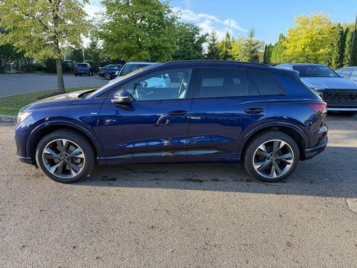 2023 Audi Q4 e-tron Premium Plus 50 quattro