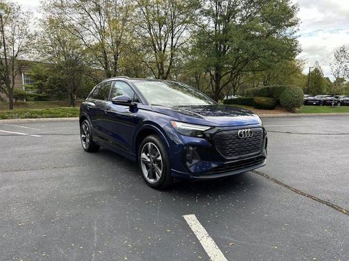 2023 Audi Q4 e-tron Premium Plus 50 quattro