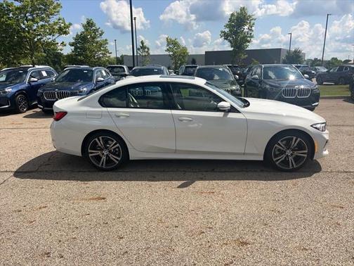 2023 BMW 330 xDrive