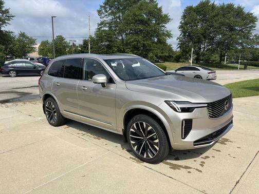 2026 Volvo XC90 B6 Plus 6-Seater