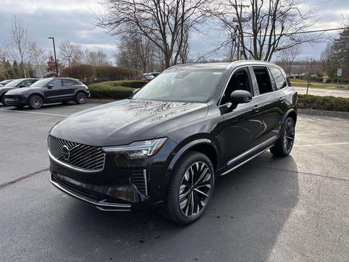 2026 Volvo XC90 B6 Plus 7-Seater