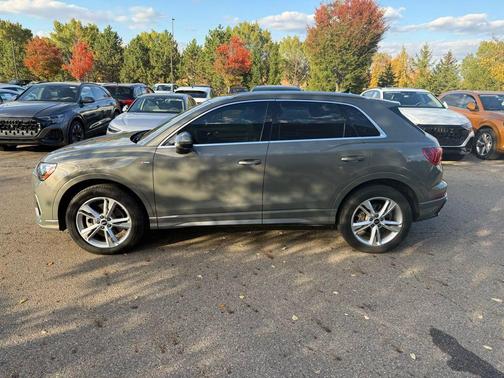 2021 Audi Q3 45 S line Premium